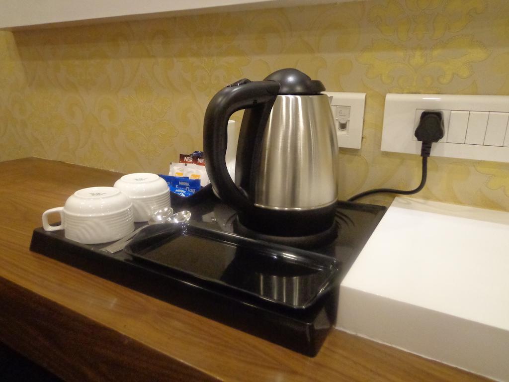 Hotel Taj Princess - Boutique Hotel Дели Номер фото